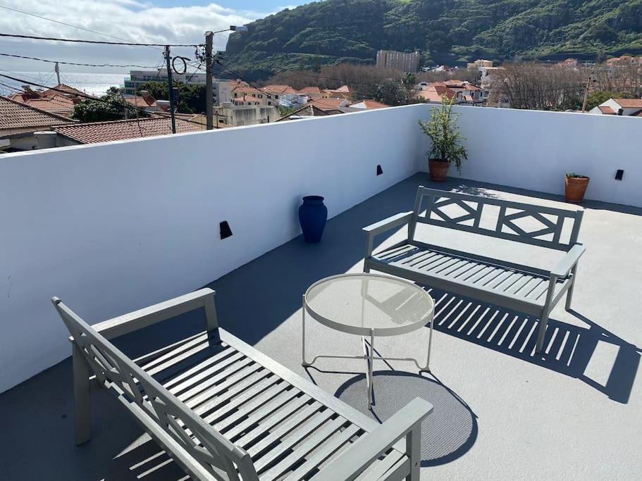 Machico Center W/ Terrace 5 Min Beach Екстер'єр фото